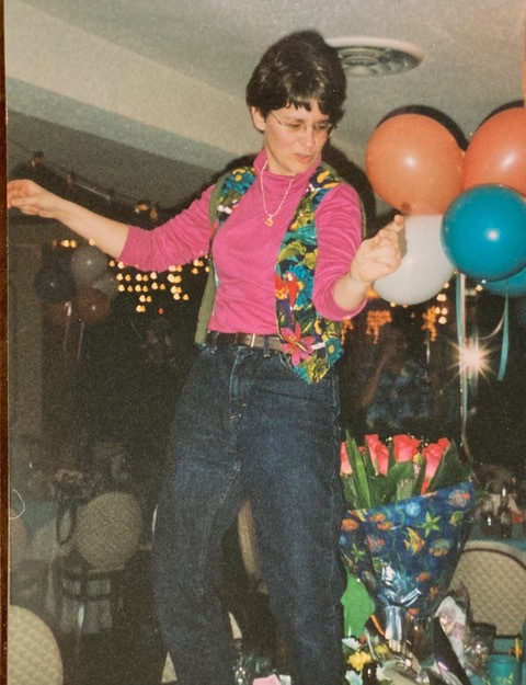 1995 Table Dancing Marie